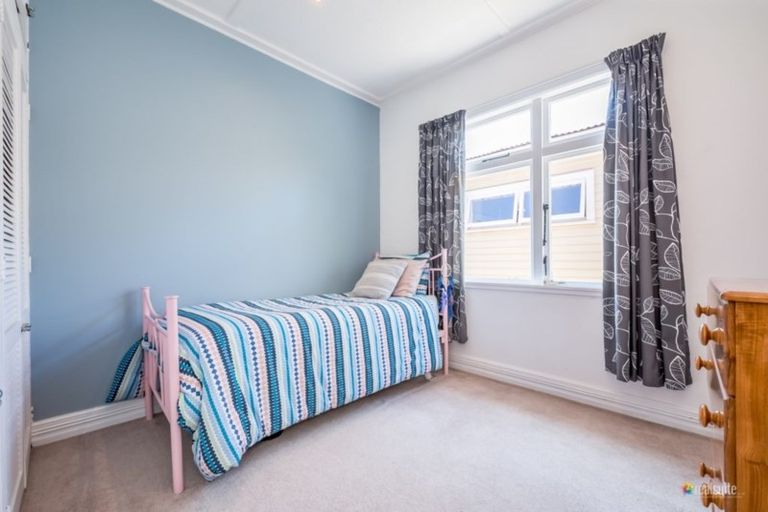 Photo of property in 3 Bauchop Road, Waterloo, Lower Hutt, 5011