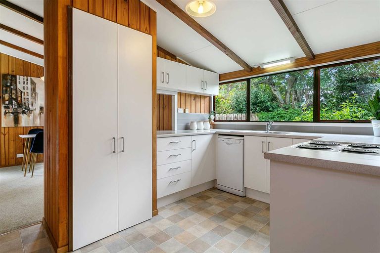 Photo of property in 66 Shakespeare Street, Leamington, Cambridge, 3432