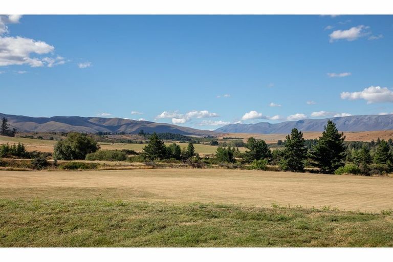 Photo of property in 1976 Saint Bathans Loop Road, Saint Bathans, 9386
