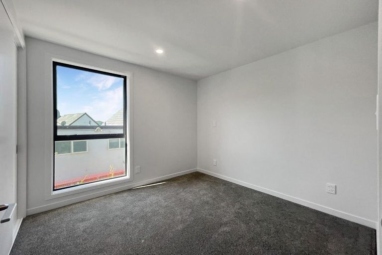 Photo of property in 11/23 Middleton Road, Johnsonville, Wellington, 6037