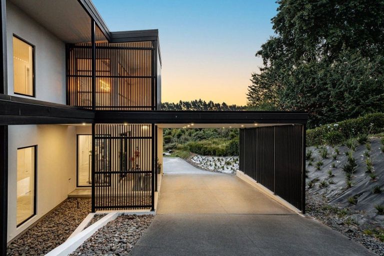 Photo of property in 2221 River Road, Horsham Downs, Hamilton, 3281