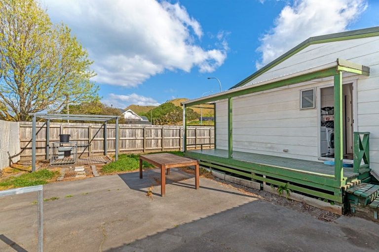 Photo of property in 572 Wainui Road, Kaiti, Gisborne, 4010