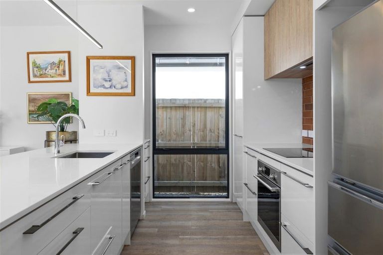 Photo of property in 6 Preferred Lane, Halswell, Christchurch, 8025