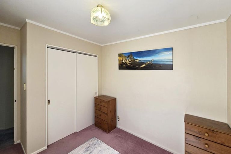 Photo of property in 8 Montague Way, Taradale, Napier, 4112