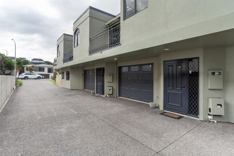 Photo of property in 3 May Street, Mount Maunganui, 3116