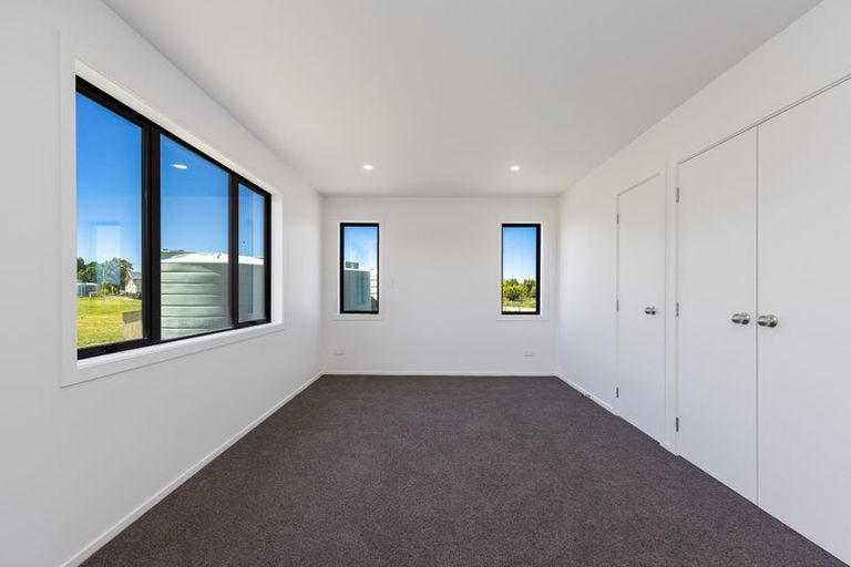 Photo of property in 20 Journeys End, Tapora, 0977