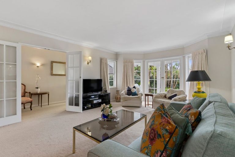 Photo of property in 6 Adonis Place, Half Moon Bay, Auckland, 2012
