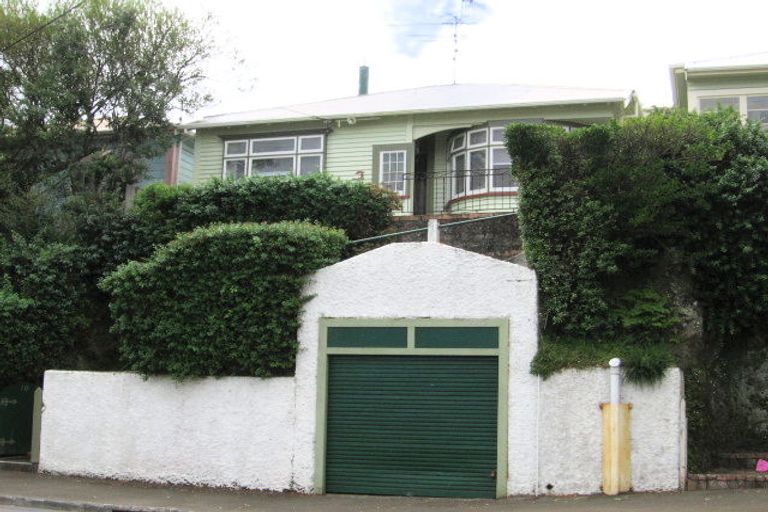 Photo of property in 10 Morton Street, Berhampore, Wellington, 6023