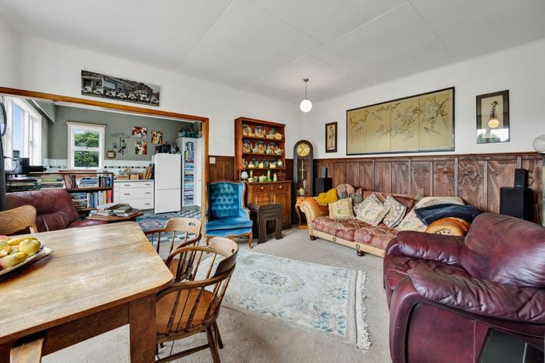 Photo of property in 45 Dives Avenue, Hawera, 4610