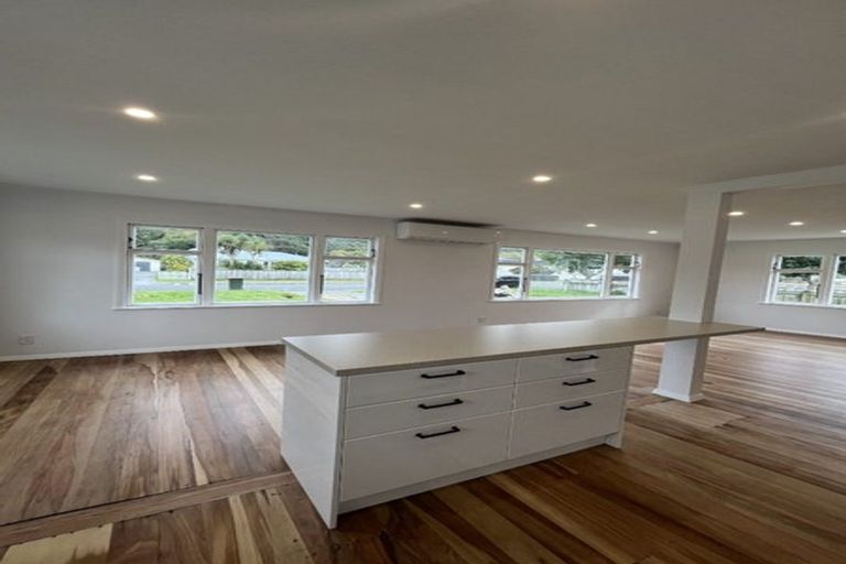 Photo of property in 72 Westminster Road, Wainuiomata, Lower Hutt, 5014