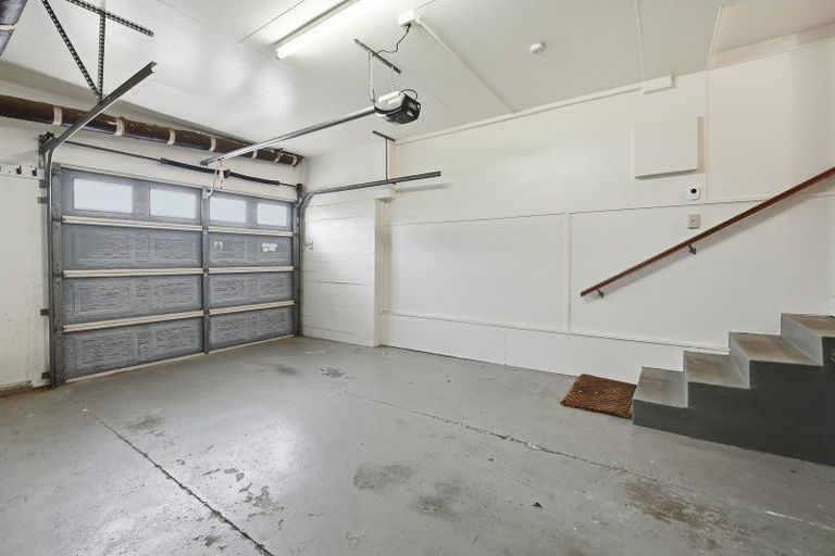 Photo of property in 14 Johnston Crescent, Hillcrest, Rotorua, 3015