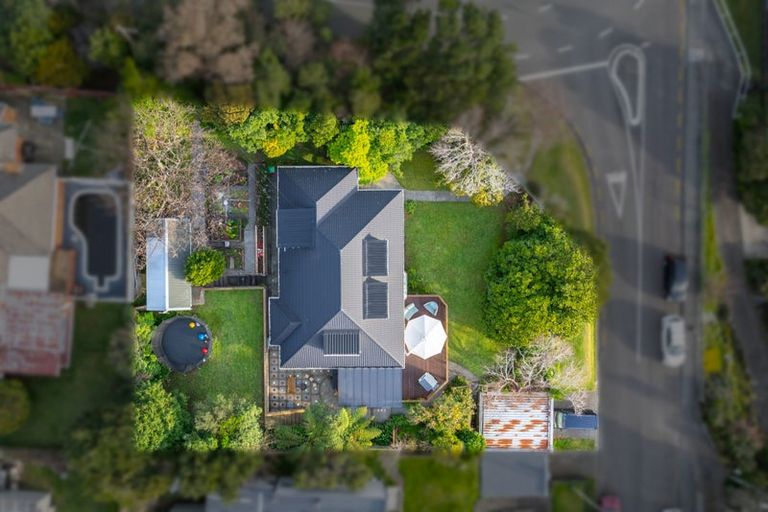 Photo of property in 28 Handyside Street, Tawa, Wellington, 5028