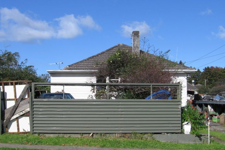 Photo of property in 6 O'connor Street, Otara, Auckland, 2023
