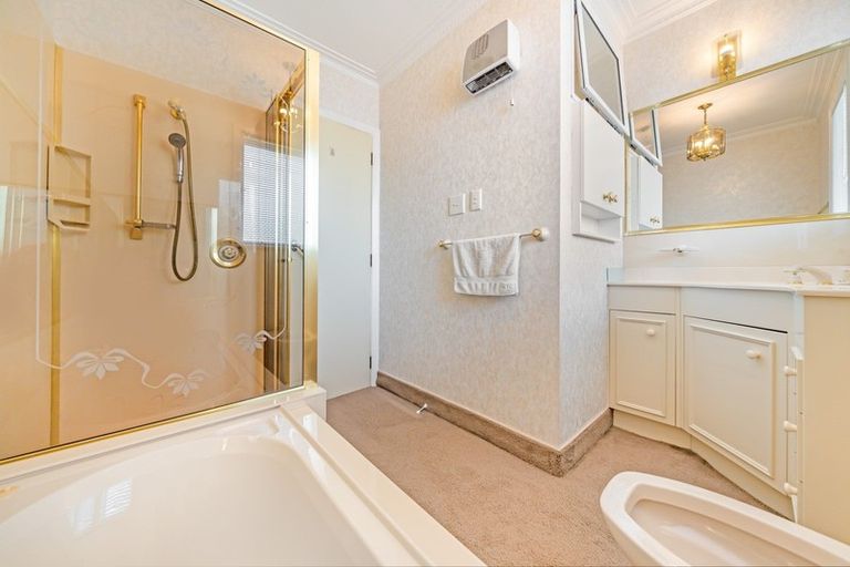 Photo of property in 18 Thackeray Street, Trentham, Upper Hutt, 5018