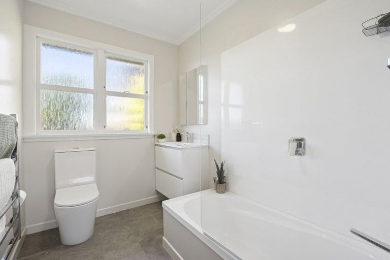 Photo of property in 23 Mornington Road, Balaclava, Dunedin, 9011