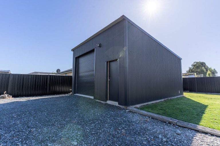 Photo of property in 41 Park Street, Winton, 9720