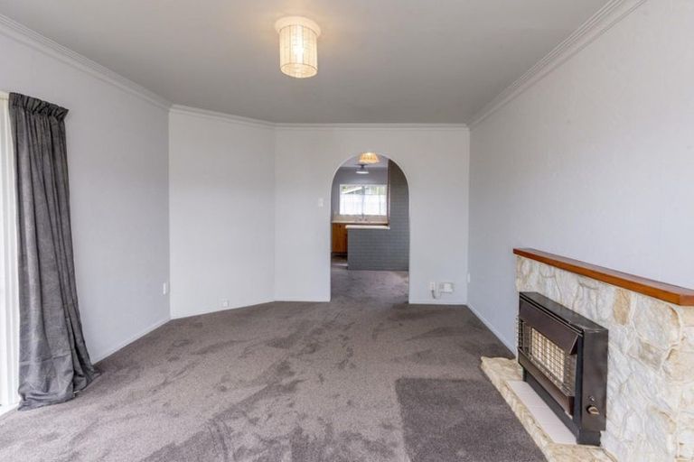 Photo of property in 23 Stirling Street, Levin, 5510
