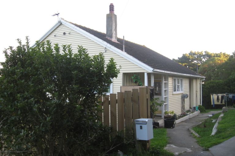 Photo of property in 5 Murphy Place, Titahi Bay, Porirua, 5022