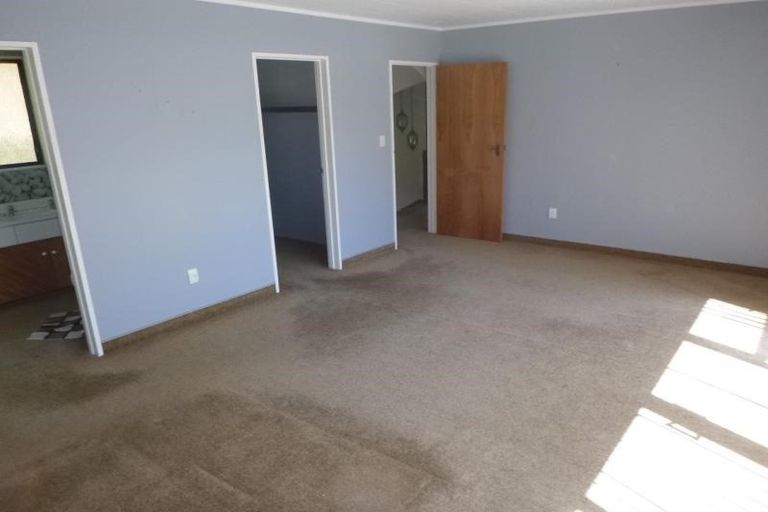 Photo of property in 49 Ames Street, Paekakariki, 5034