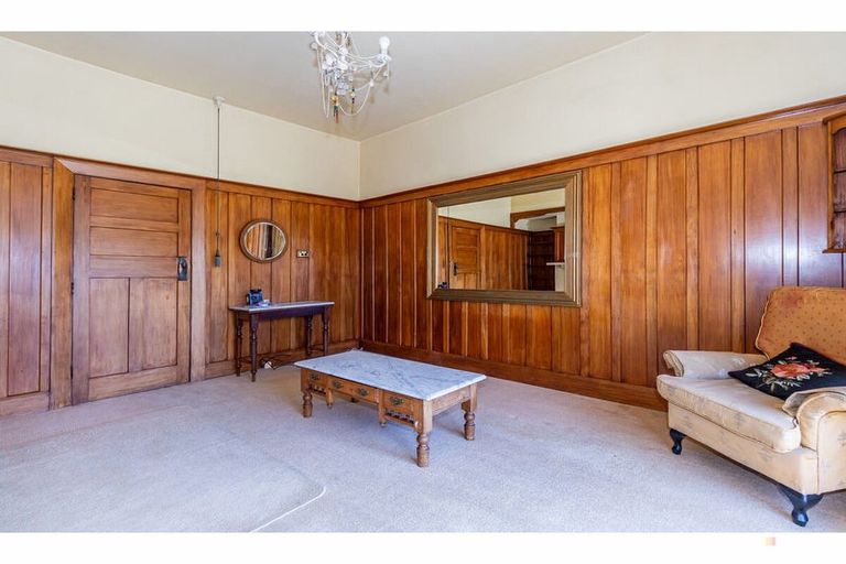 Photo of property in 165 High Street, Waimate, 7924