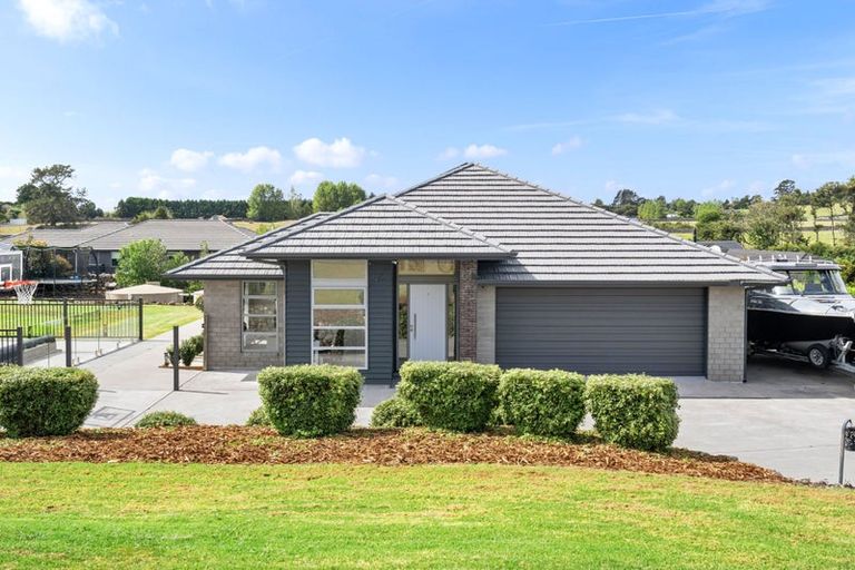 Photo of property in 39 Heartstone Place, Te Kamo, Kamo, 0185