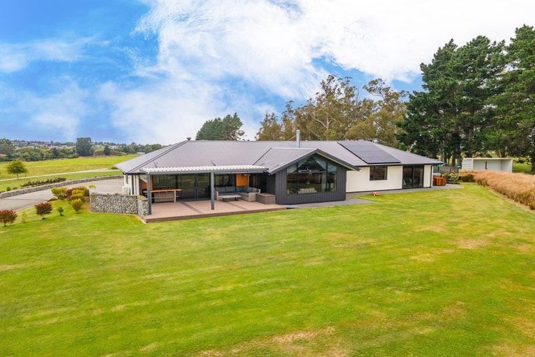 Photo of property in 25 Bradfield Road, Weston, Oamaru, 9491