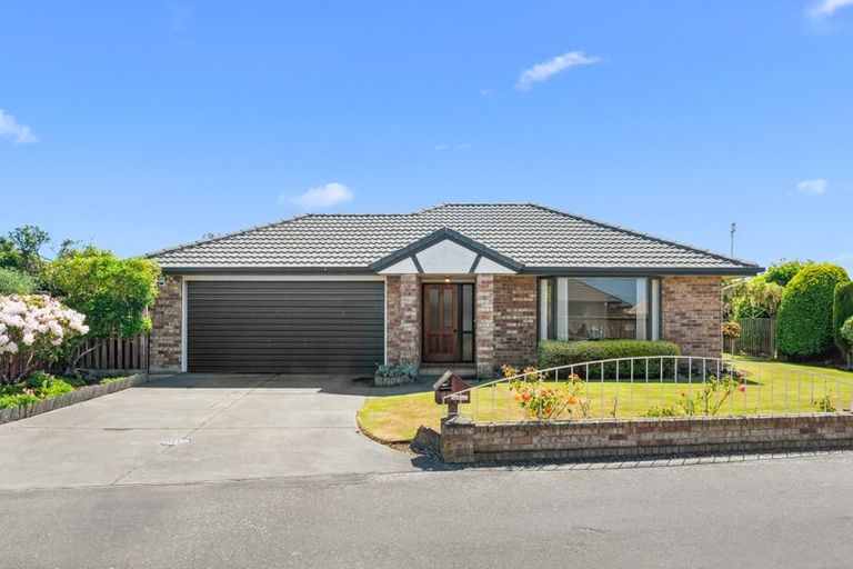 Photo of property in 12 Jerez Place, Hei Hei, Christchurch, 8042