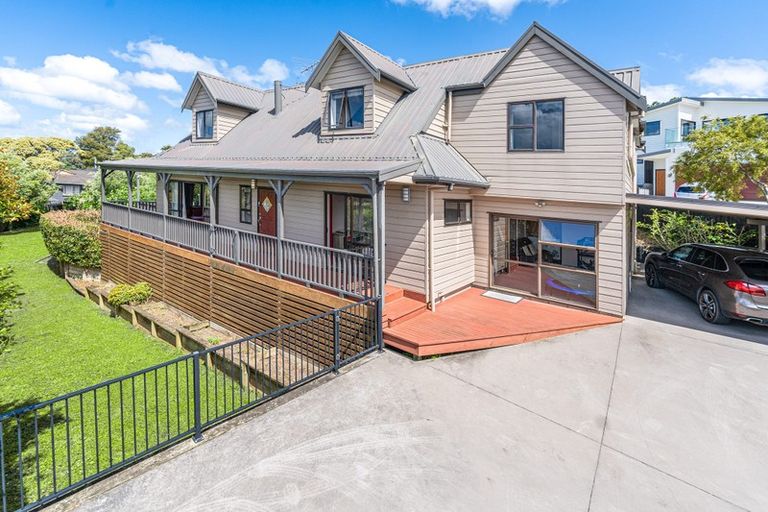 Photo of property in 92 Alton Avenue, Hillcrest, Auckland, 0627