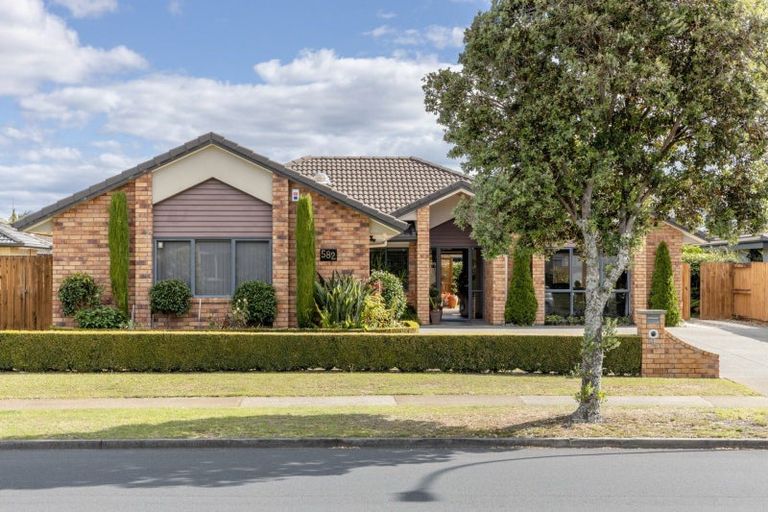 Photo of property in 582 Gloucester Road, Papamoa Beach, Papamoa, 3118