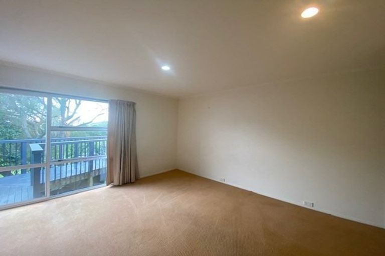 Photo of property in 87 Point View Drive, East Tamaki Heights, Auckland, 2016