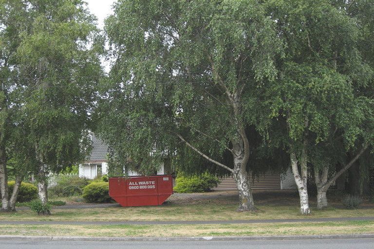 Photo of property in 482 Bower Avenue, Parklands, Christchurch, 8083