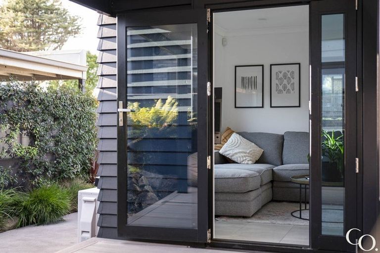 Photo of property in 48 Pitau Road, Mount Maunganui, 3116