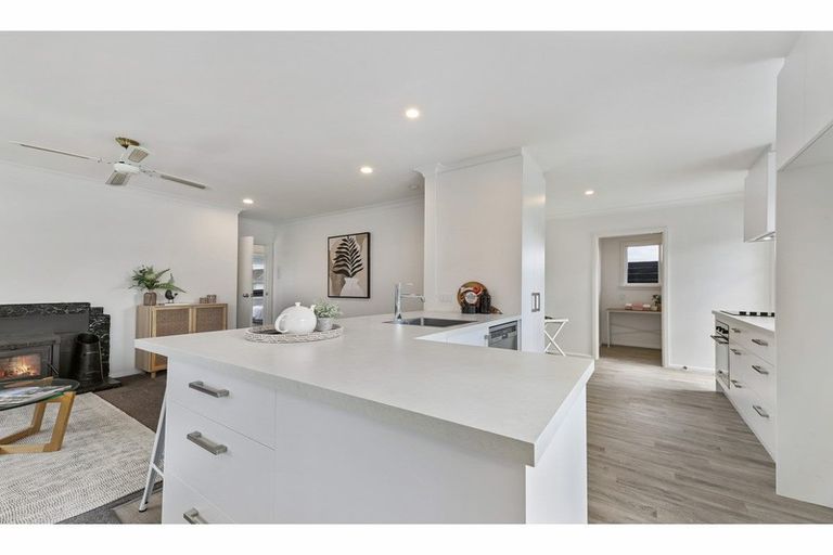 Photo of property in 43 Yarmouth Street, Aranui, Christchurch, 8061