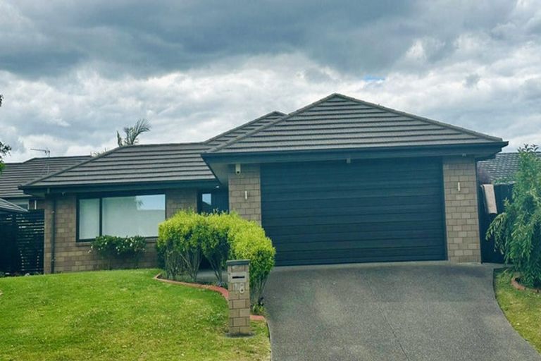 Photo of property in 18 Castellina Drive, Karaka, Papakura, 2113