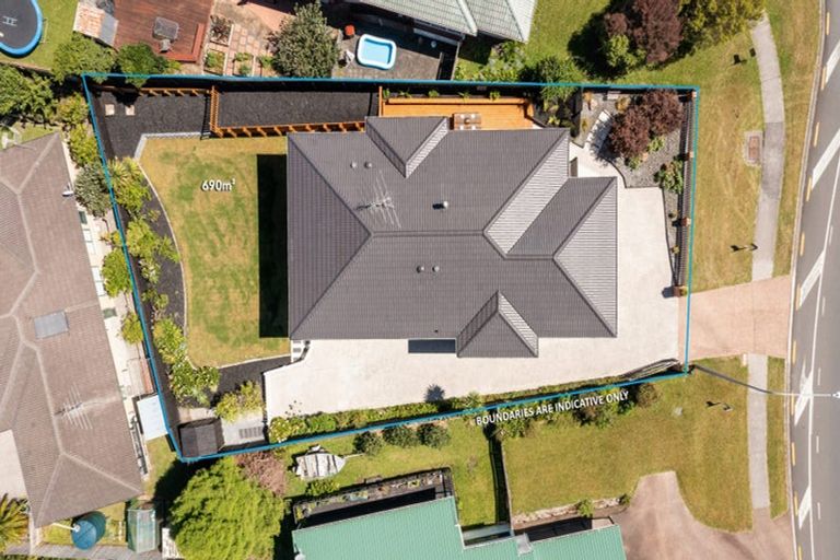 Photo of property in 49 Palomino Drive, Henderson, Auckland, 0612