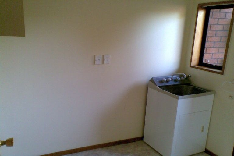 Photo of property in 9a Sequoia Place, Parklands, Christchurch, 8083