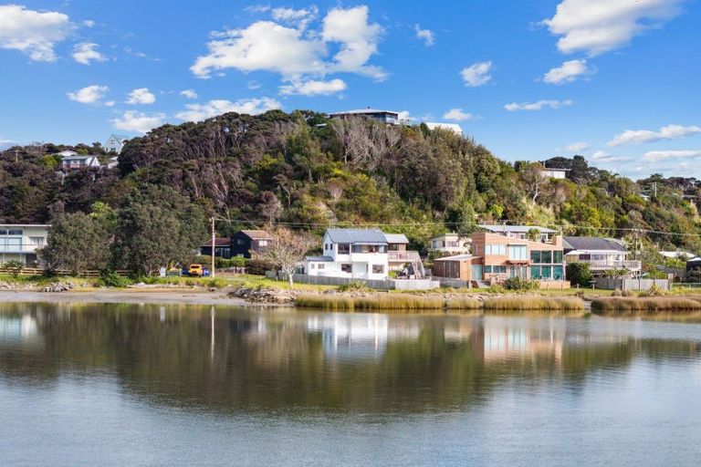 Photo of property in 43 Lincoln Street, Mangawhai Heads, Mangawhai, 0505