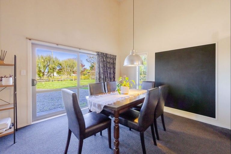 Photo of property in 32 Bell Street, Otane, 4202