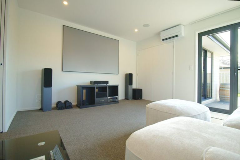 Photo of property in 1 Ellmers Street, Woodend, 7610