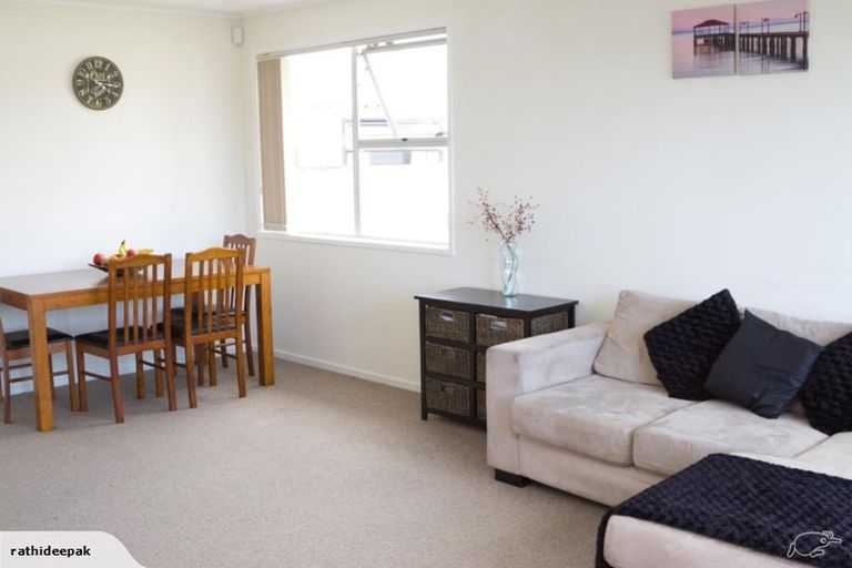 Photo of property in 34 Aarts Avenue, Manurewa, Auckland, 2102