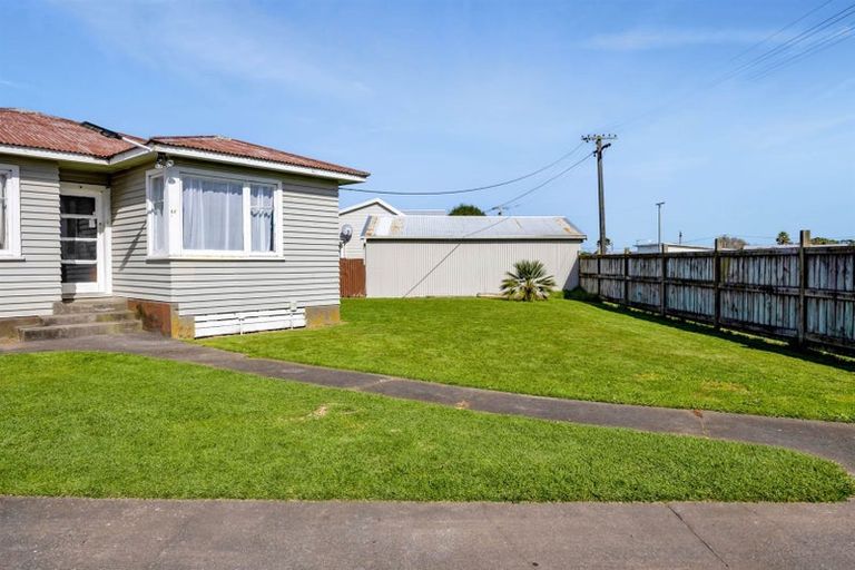 Photo of property in 17 Tuke Street, Normanby, Hawera, 4614