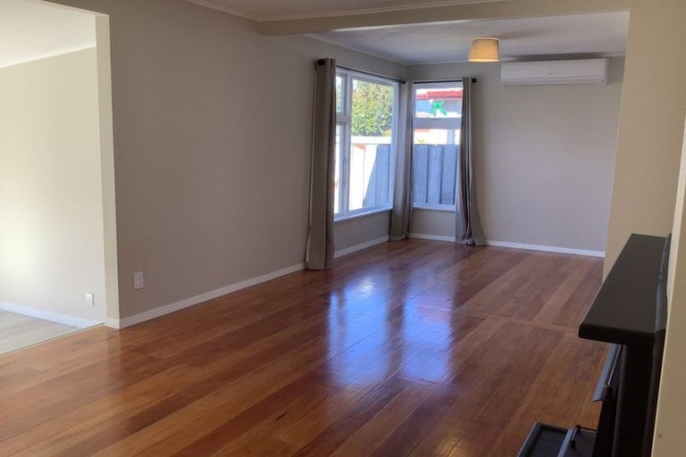 Photo of property in 20 Robertson Street, Elderslea, Upper Hutt, 5018