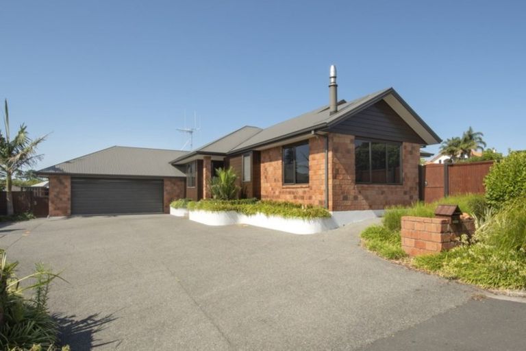 Photo of property in 51 Contour Avenue, Pyes Pa, Tauranga, 3112