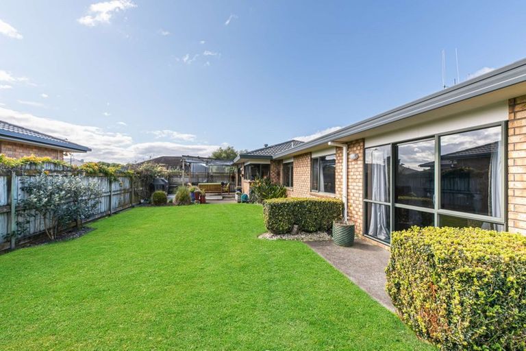 Photo of property in 30 Summerland Crescent, Papamoa Beach, Papamoa, 3118