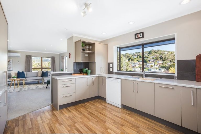 Photo of property in 29 Observatory Close, Whitby, Porirua, 5024