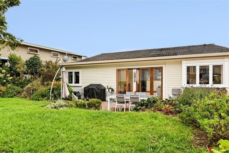 Photo of property in 8 Baldwin Avenue, Mount Albert, Auckland, 1025