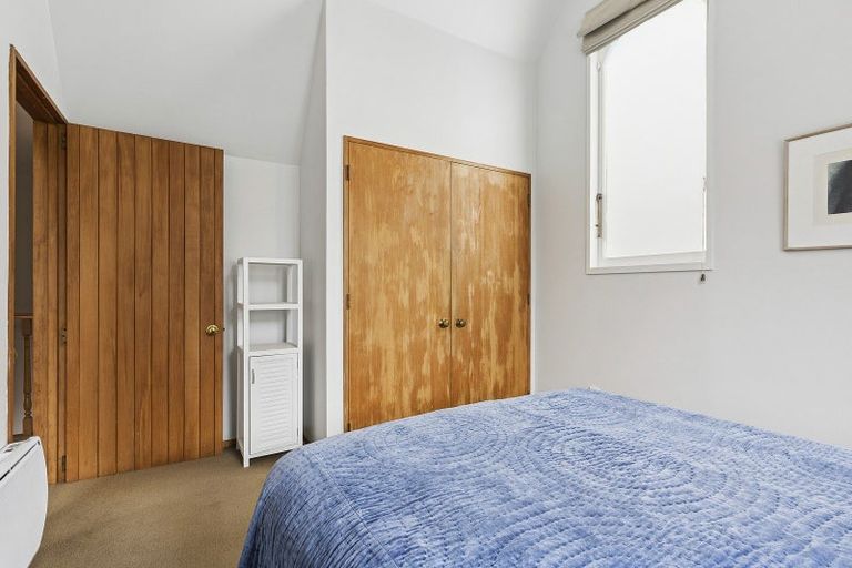 Photo of property in 1/1 Cottleville Terrace, Thorndon, Wellington, 6011