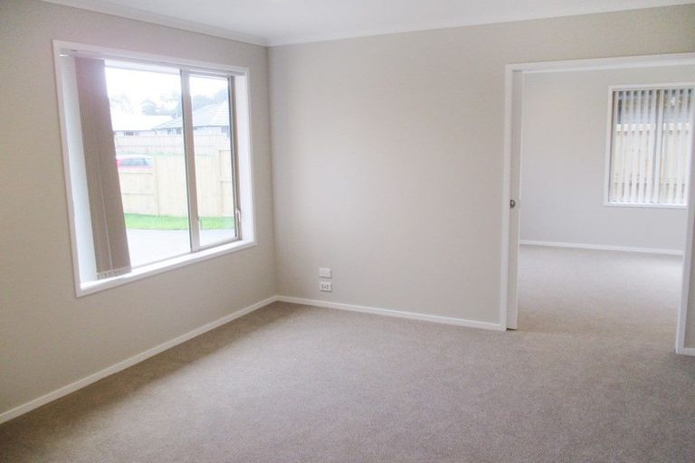 Photo of property in 5 Oolong Court, Huntington, Hamilton, 3210