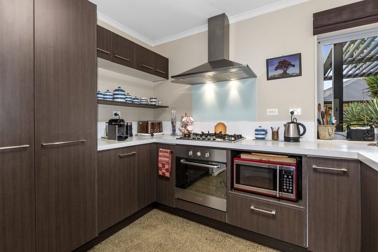 Photo of property in 4 Sea Dune Place, Ruakaka, 0116