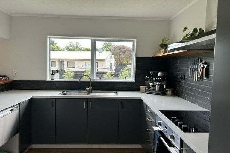 Photo of property in 11a Michael Road, Paraparaumu Beach, Paraparaumu, 5032